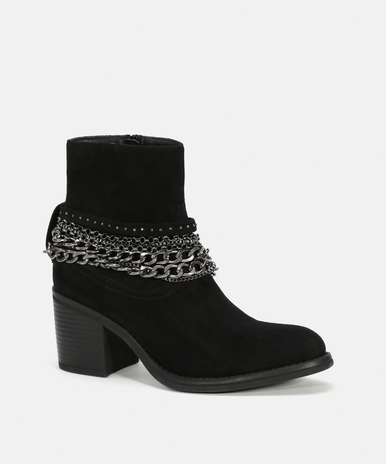 Botines negros tac&oacute;n adorno cadena